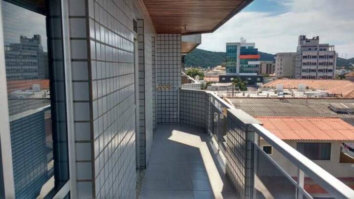 #532 - Apartamento para Locação em Cabo Frio - RJ