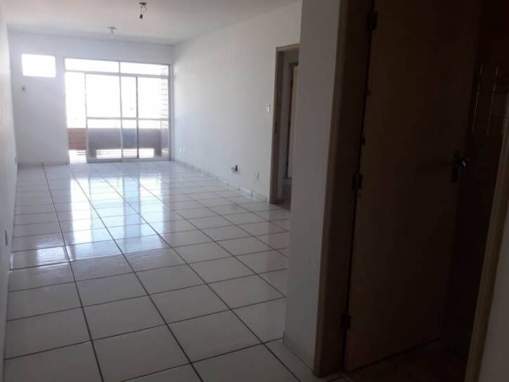 #621 - Apartamento para Venda em Cabo Frio - RJ