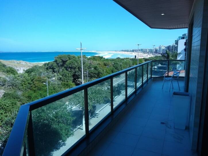 #697 - Apartamento para Locação em Cabo Frio - RJ