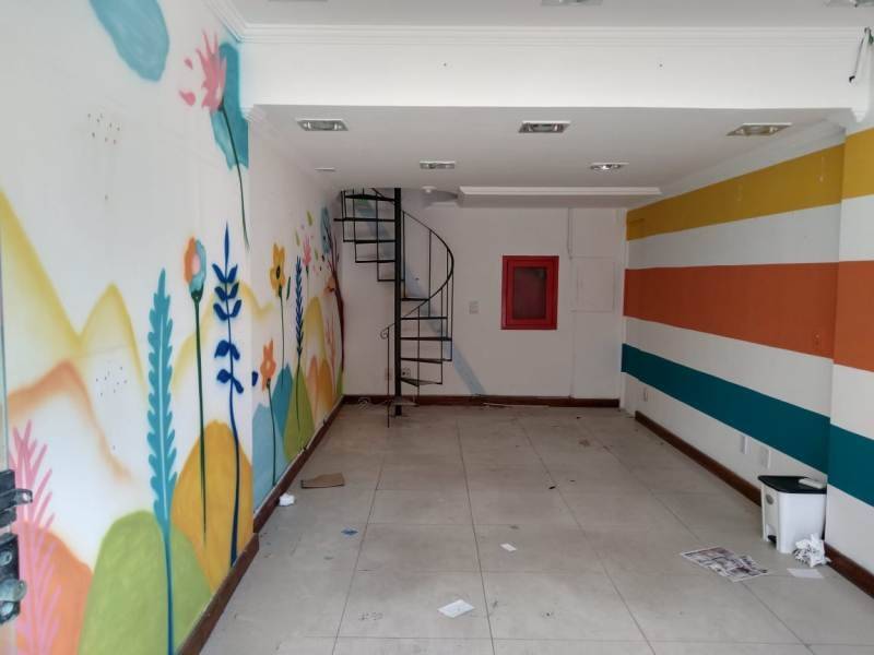 #1031 - Loja para Locação em Cabo Frio - RJ