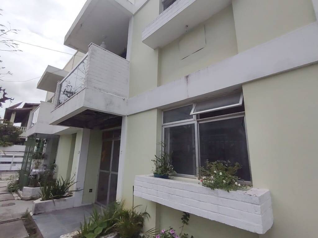 #1378 - Apartamento para Locação em Cabo Frio - RJ