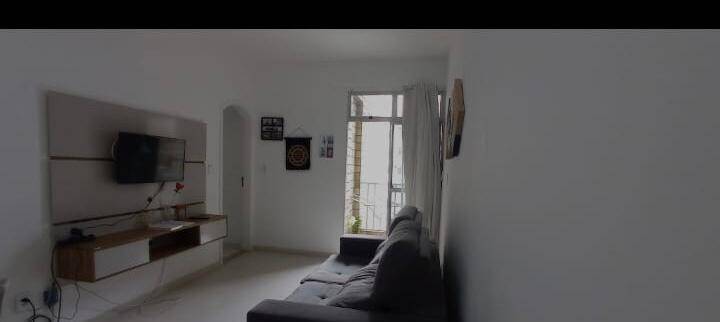 #1607 - Apartamento para Venda em Cabo Frio - RJ