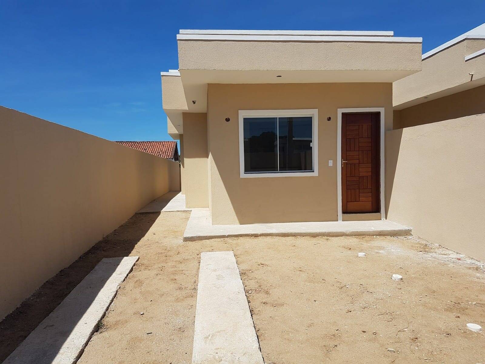 #1661 - Casa para Venda em São Pedro da Aldeia - RJ