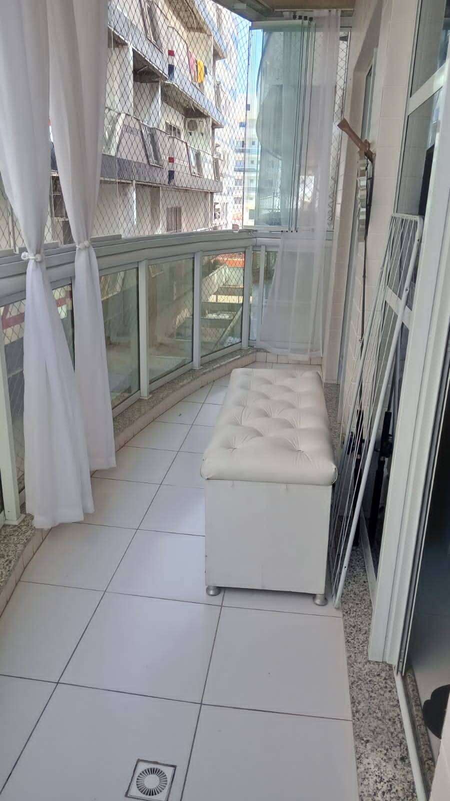 #1838 - Apartamento para Venda em Cabo Frio - RJ