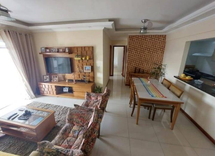 #1878 - Apartamento para Venda em Cabo Frio - RJ