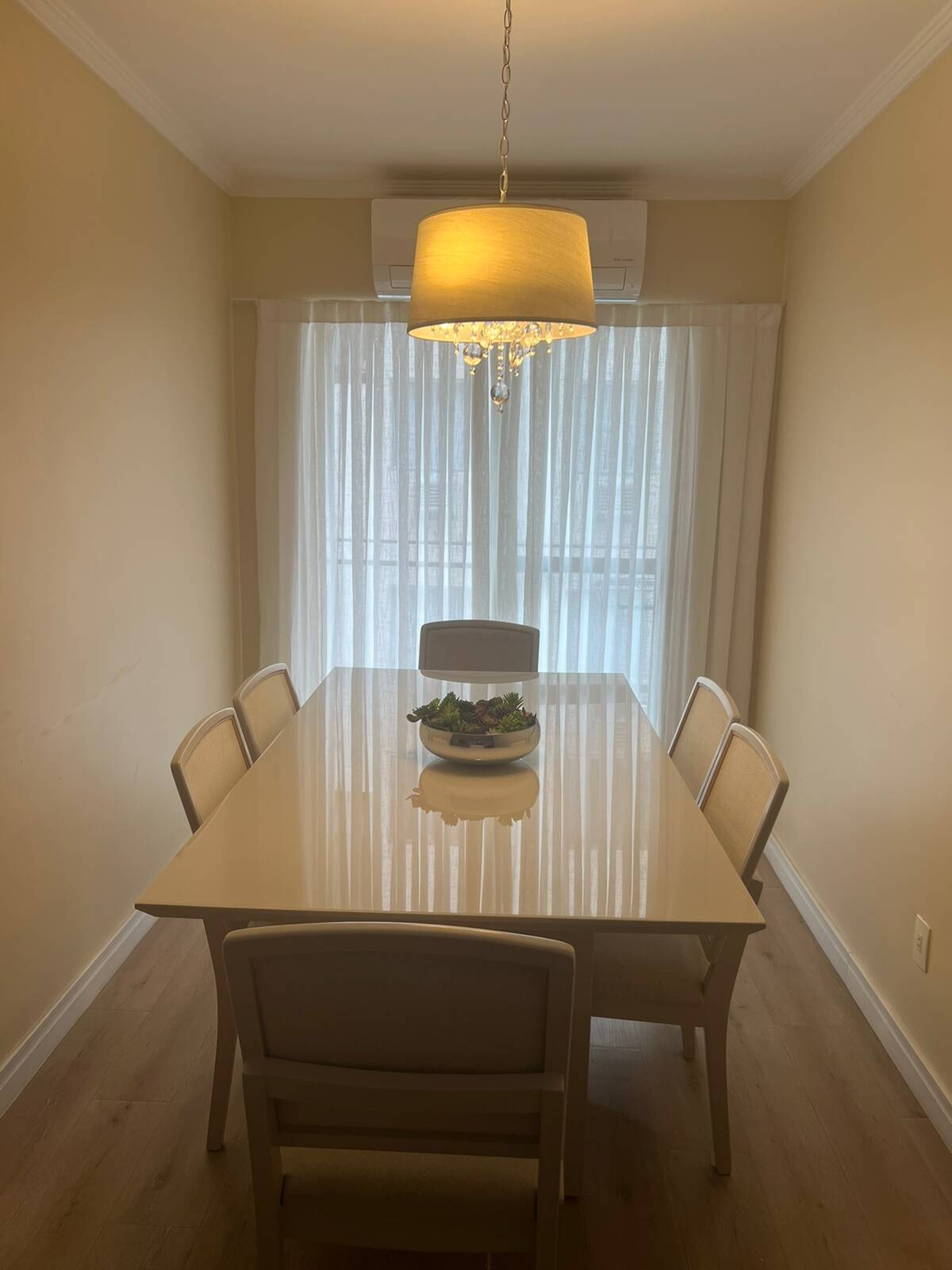 #1956 - Apartamento para Venda em Cabo Frio - RJ