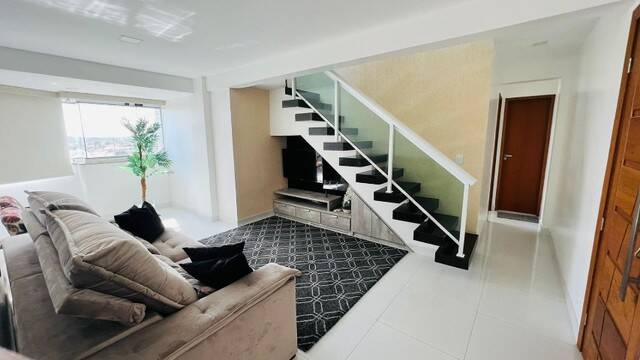 #1987 - Apartamento para Venda em Cabo Frio - RJ
