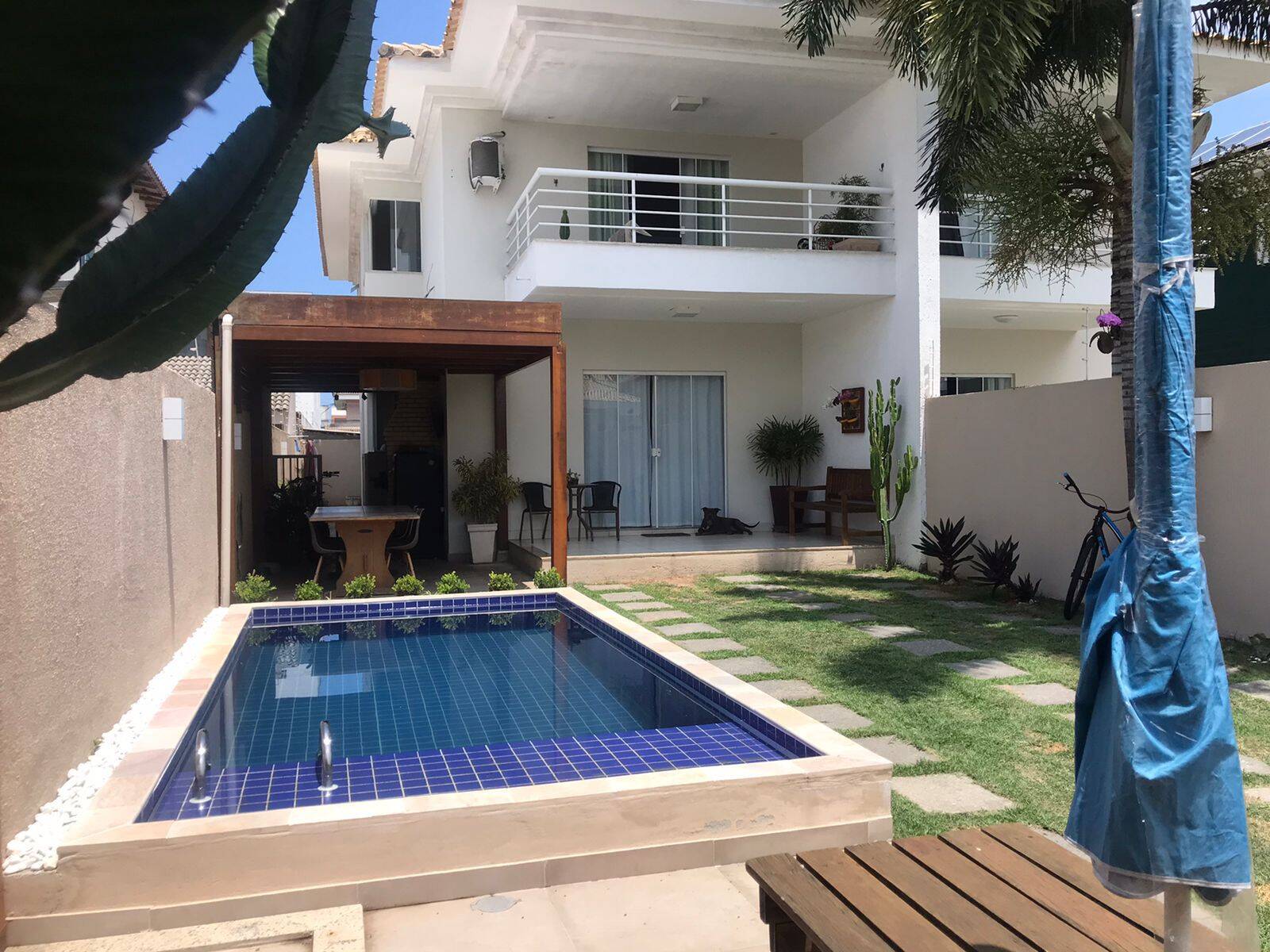 #1999 - Casa para Venda em Cabo Frio - RJ