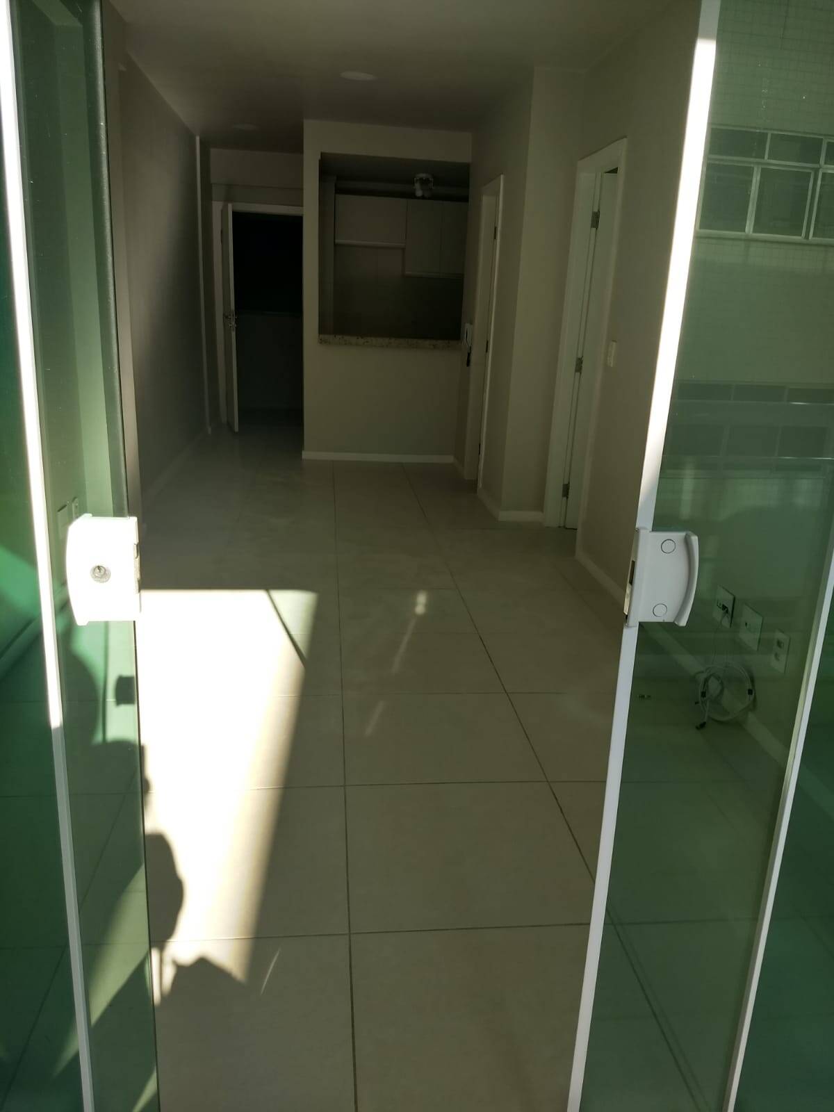 #2062 - Apartamento para Locação em Cabo Frio - RJ