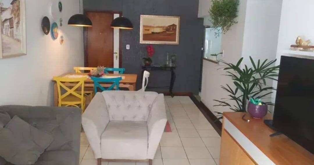 #2079 - Apartamento para Venda em Cabo Frio - RJ
