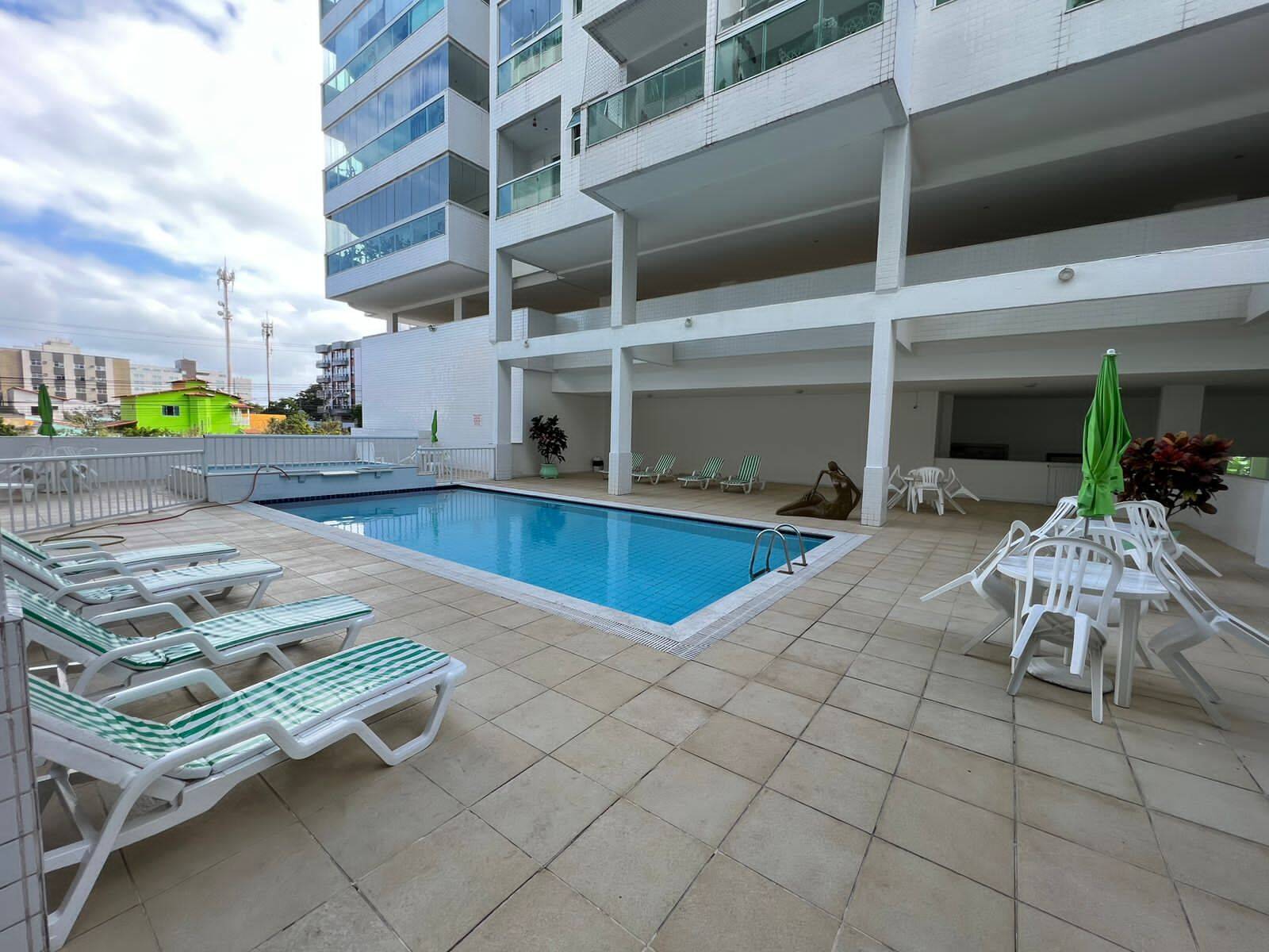 #2114 - Apartamento para Venda em Cabo Frio - RJ