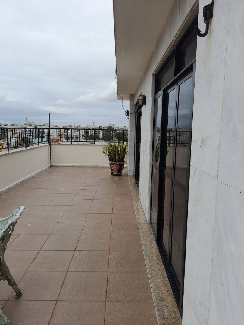 #2272 - Apartamento para Venda em Cabo Frio - RJ