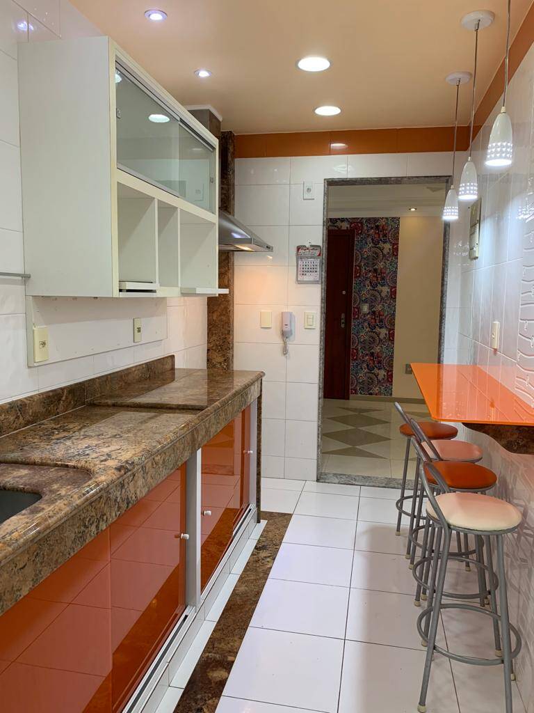 #2290 - Apartamento para Locação em Cabo Frio - RJ