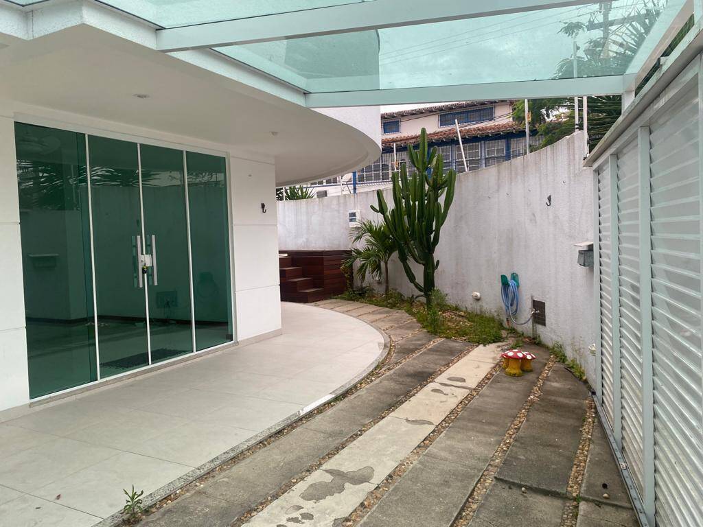 #2380 - Casa para Venda em Cabo Frio - RJ