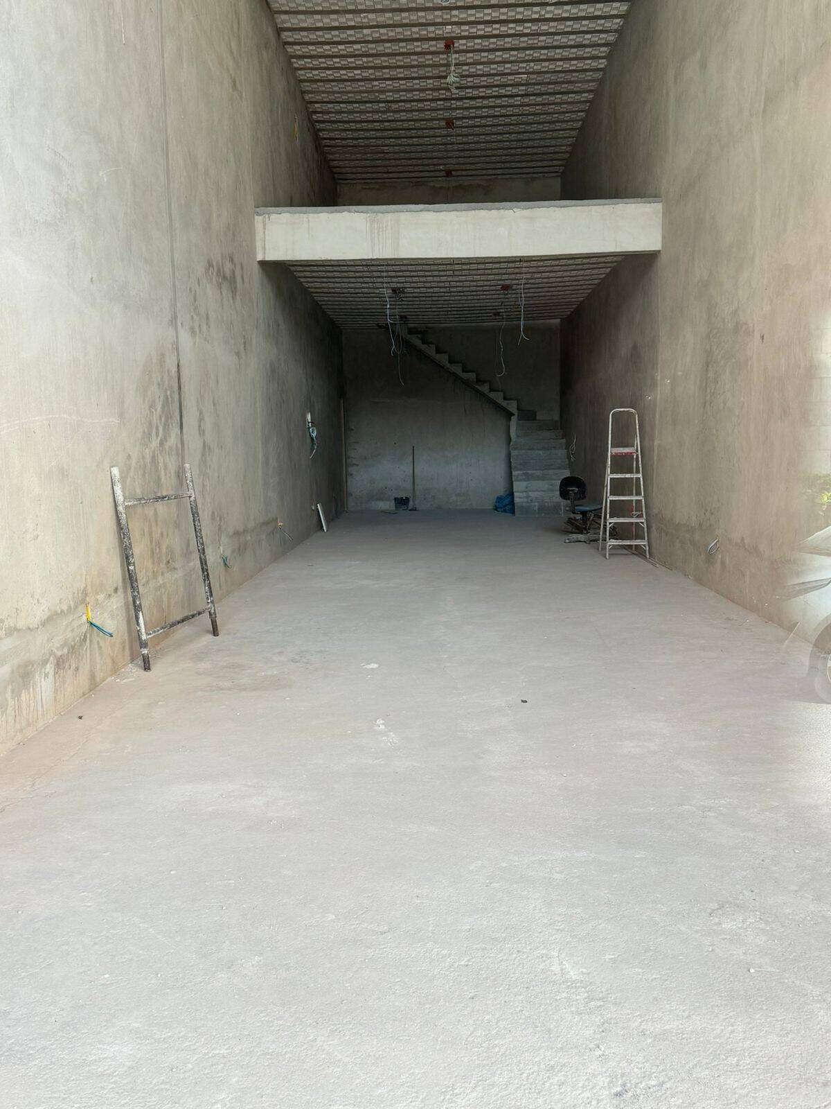 #2430 - Loja para Locação em Cabo Frio - RJ