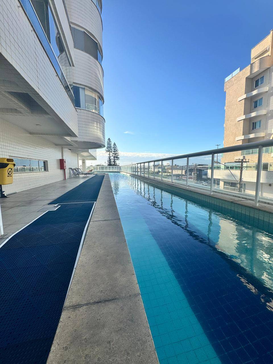 #2512 - Apartamento para Venda em Cabo Frio - RJ