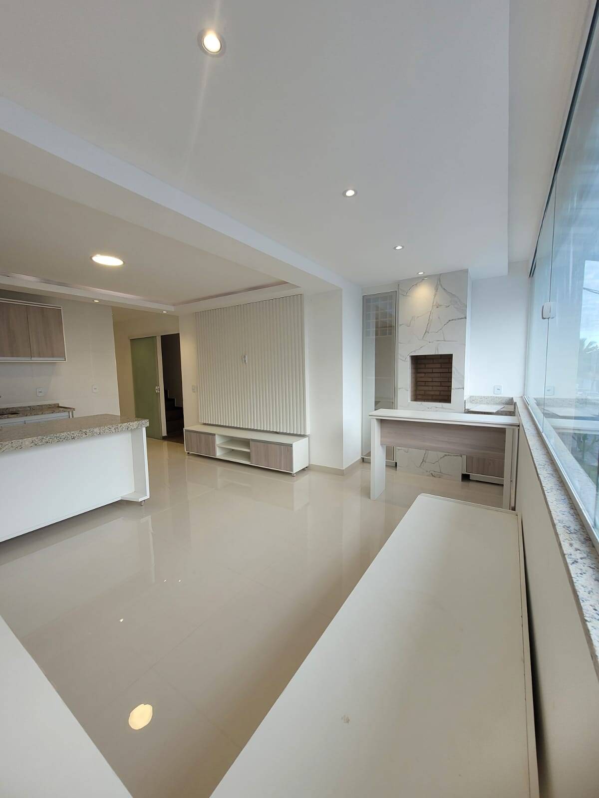 #2481 - Apartamento para Locação em Cabo Frio - RJ