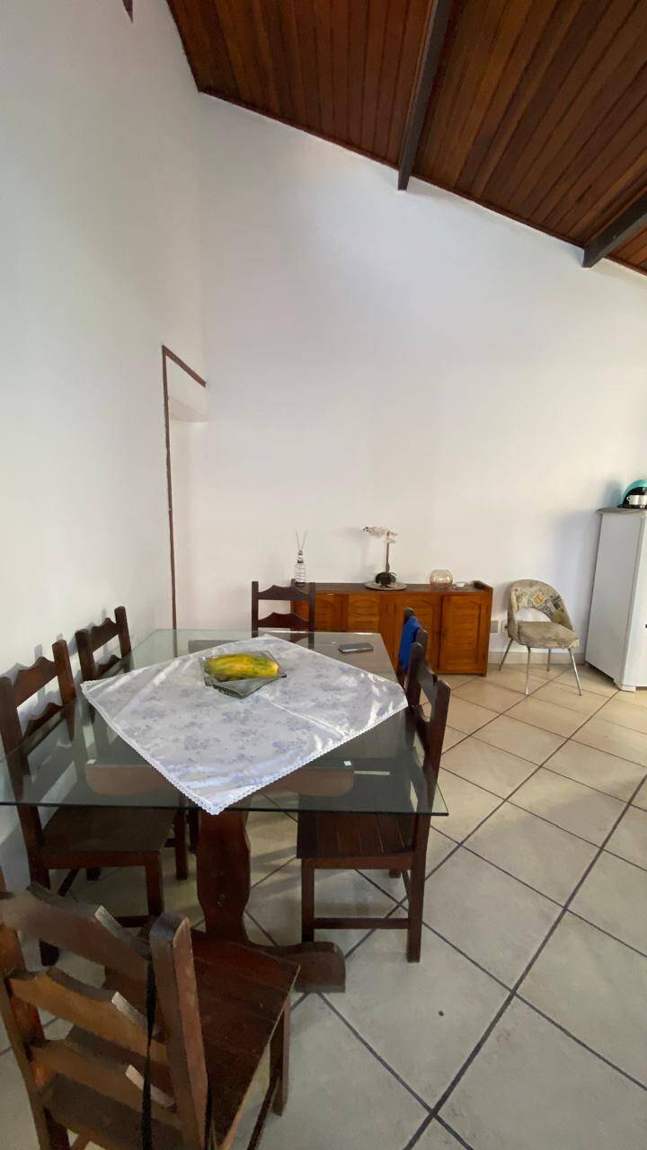 #1345 - Apartamento para Venda em Cabo Frio - RJ