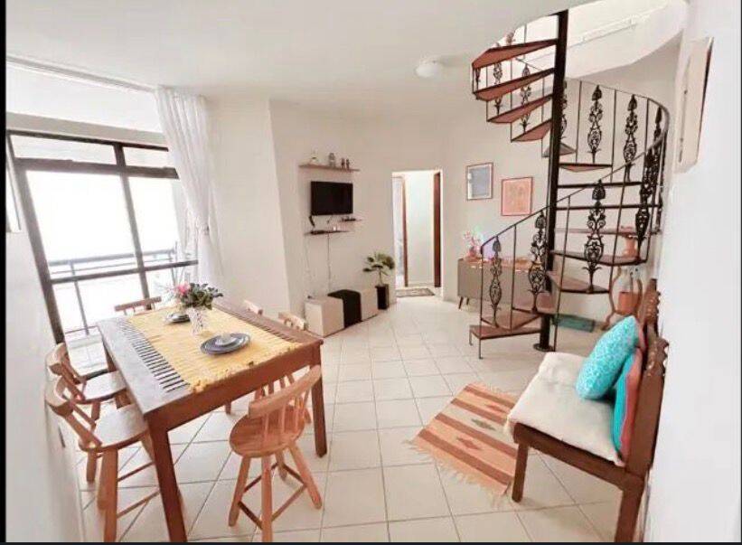 #2666 - Apartamento para Venda em Cabo Frio - RJ