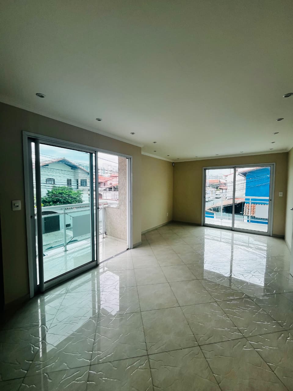 #2672 - Casa para Venda em Cabo Frio - RJ