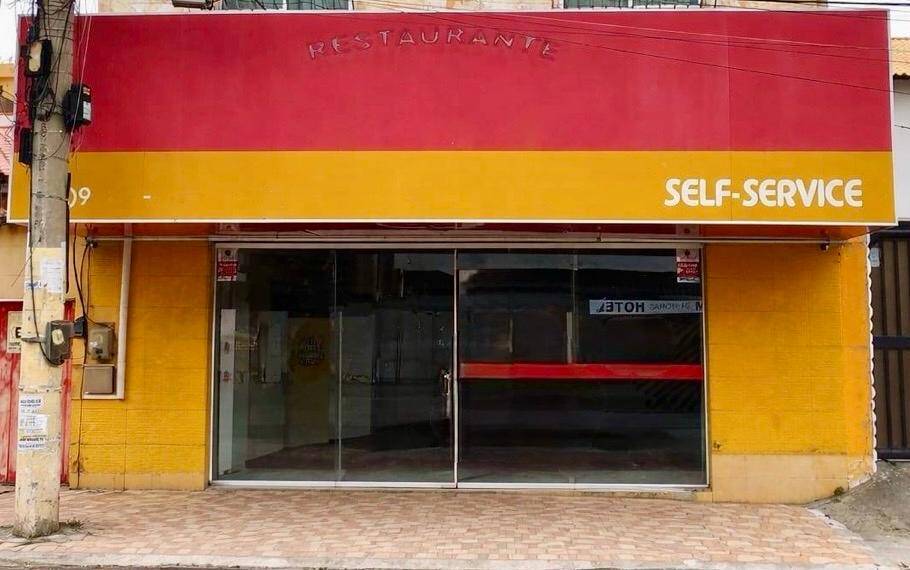 #2696 - Loja para Locação em Cabo Frio - RJ