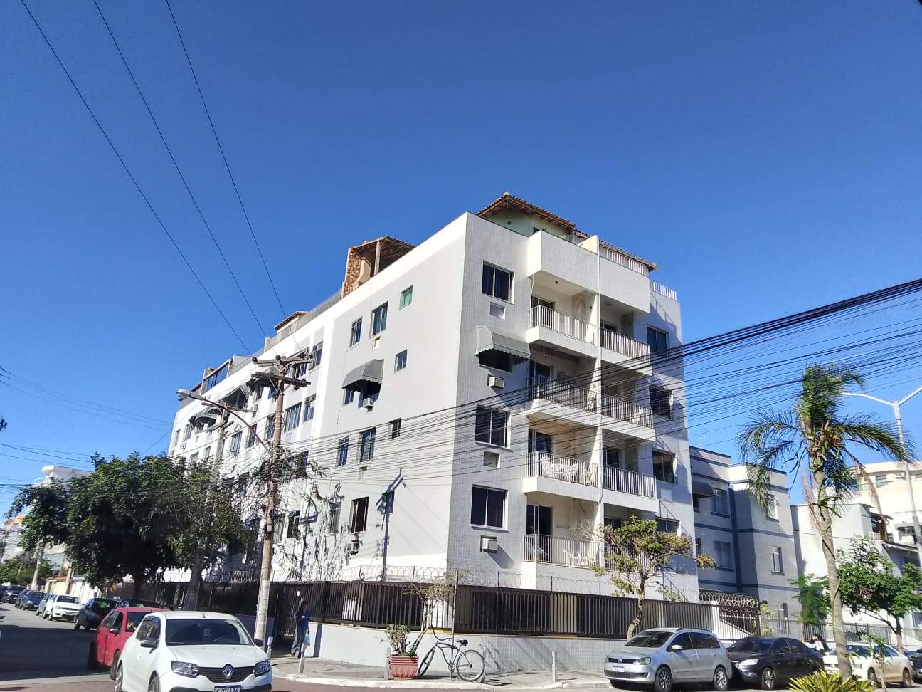 #2746 - Apartamento para Venda em Cabo Frio - RJ