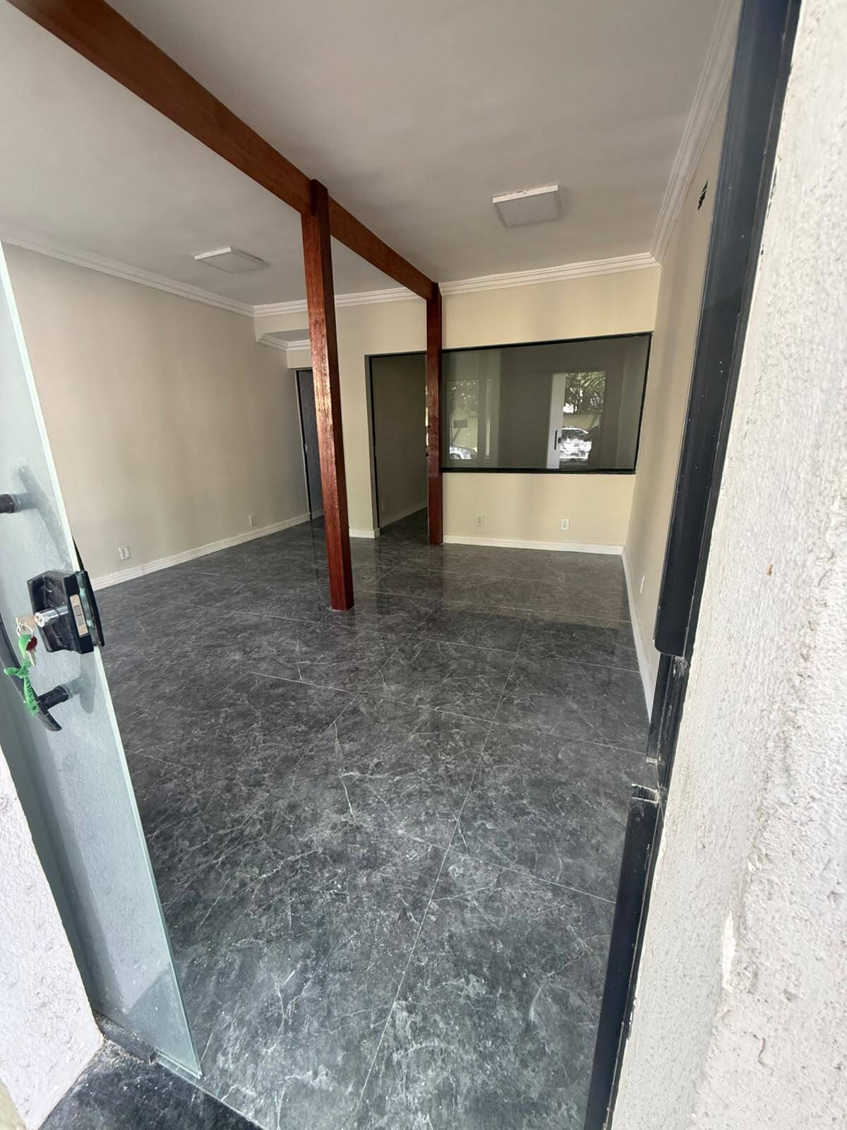 #2762 - Sala para Locação em Cabo Frio - RJ