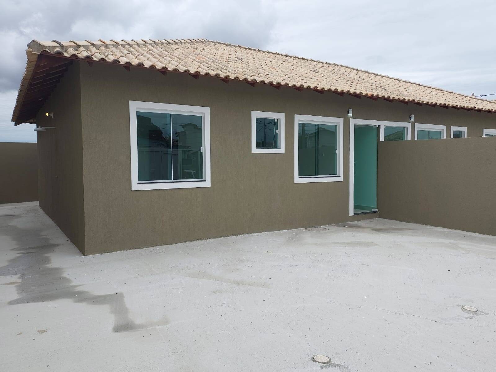 #2301 - Casa para Venda em Cabo Frio - RJ