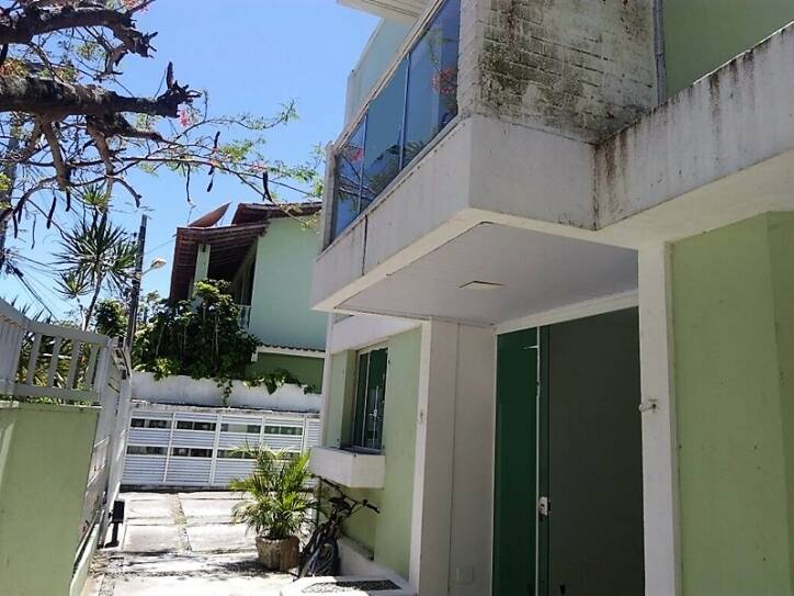 #305 - Casa em condomínio para Venda em Cabo Frio - RJ