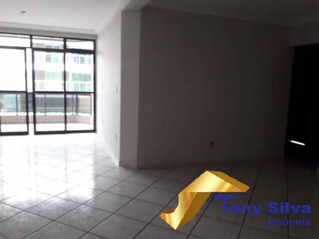 Apartamento para Venda em Cabo Frio - 4