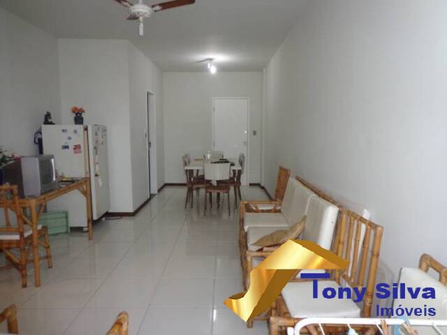 #650 - Apartamento para Venda em Cabo Frio - RJ