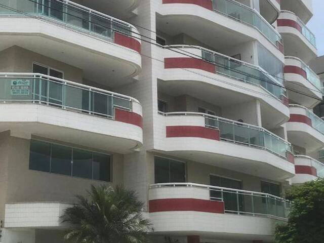 #746 - Apartamento para Venda em Cabo Frio - RJ