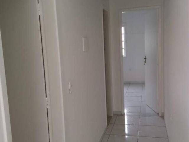 Apartamento para Venda em Cabo Frio - 5