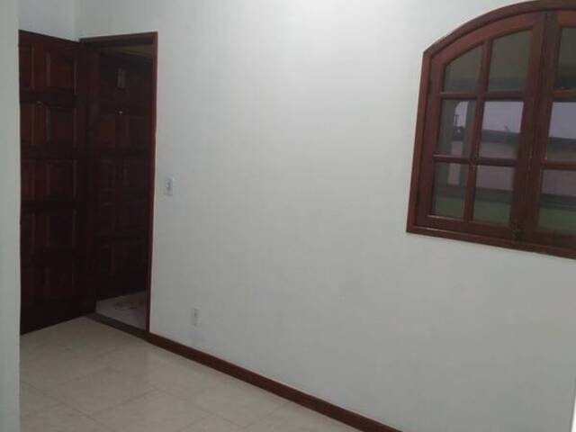 #1081 - Apartamento para Locação em Cabo Frio - RJ