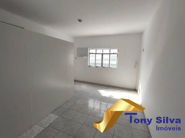 Sala para Locação em Cabo Frio - 4