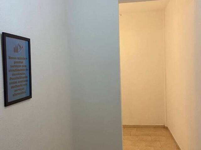 Sala para Locação em Cabo Frio - 4