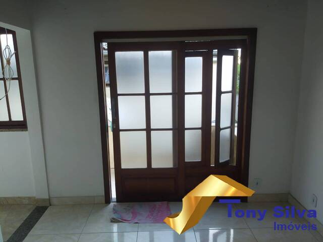 #1325 - Apartamento para Locação em Cabo Frio - RJ