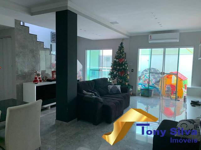 Apartamento para Venda em Cabo Frio - 2