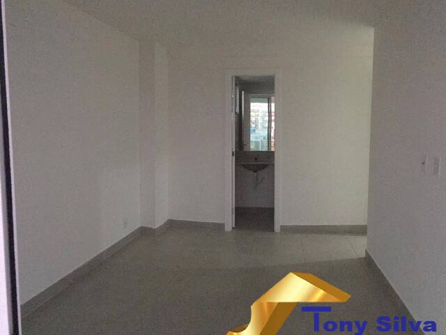 Apartamento para Venda em Cabo Frio - 4