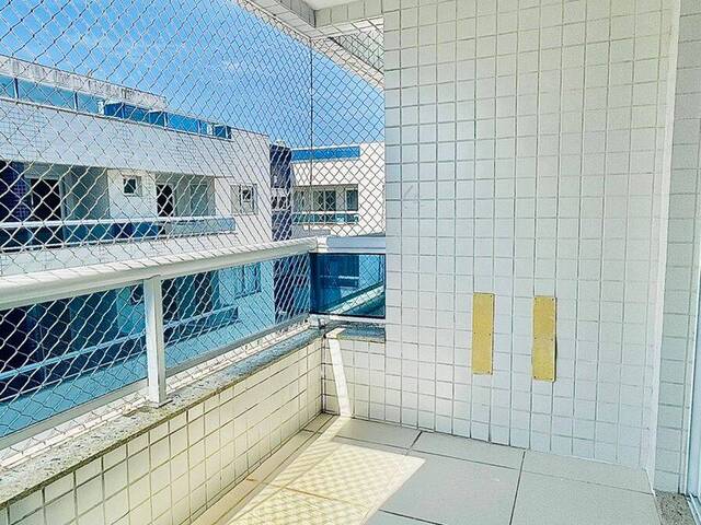 Apartamento para Venda em Cabo Frio - 4