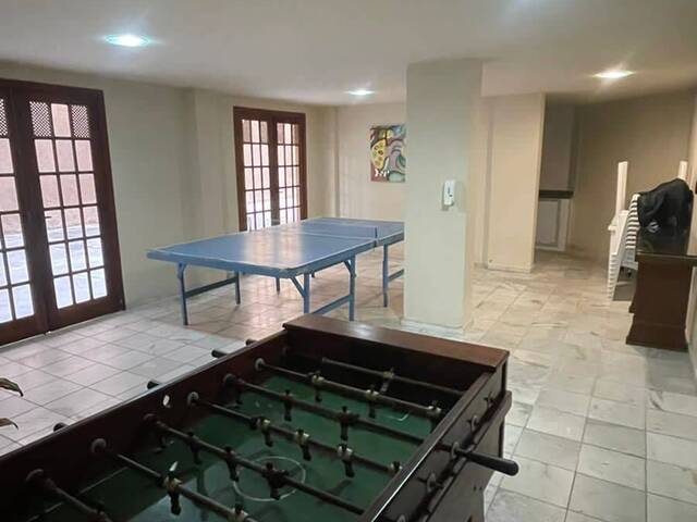 Apartamento para Venda em Cabo Frio - 2