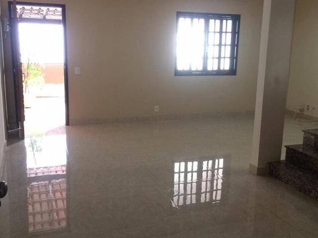 Casa para Locação em Cabo Frio - 2