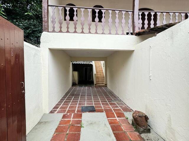 #2314 - Casa para Locação em Cabo Frio - RJ