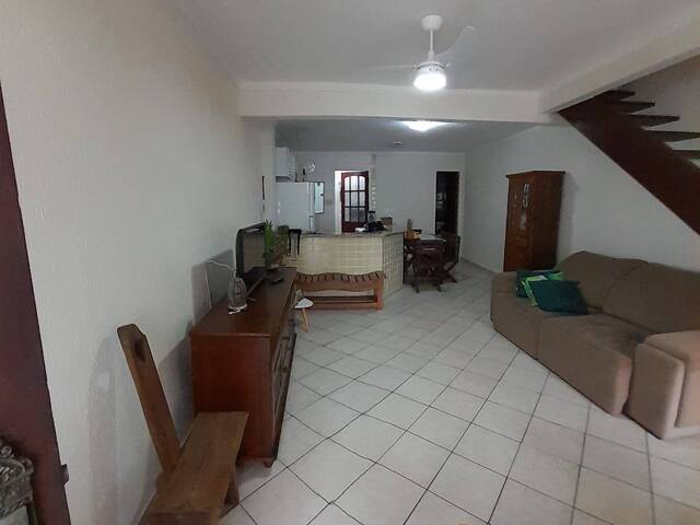 #2350 - Casa em condomínio para Venda em Cabo Frio - RJ - 2