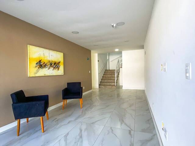 Apartamento para Venda em Cabo Frio - 4