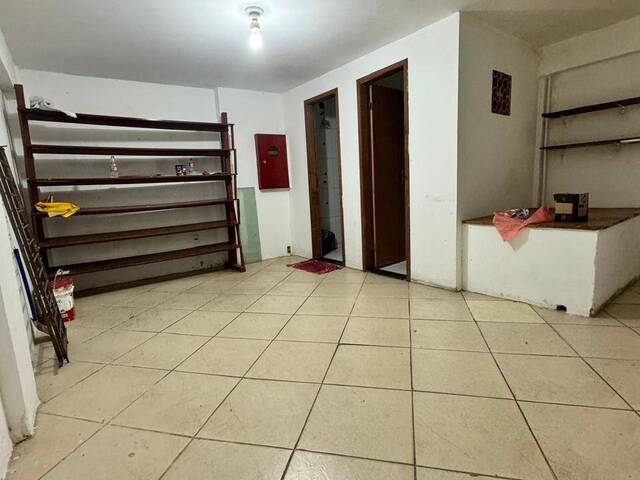 #2374 - Estabelecimento para Locação em Cabo Frio - RJ