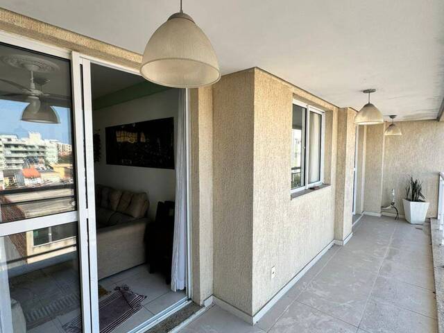 #2422 - Apartamento para Venda em Cabo Frio - RJ - 1