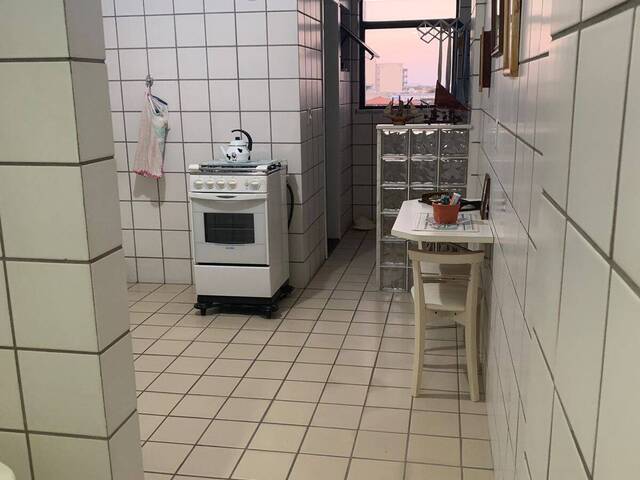 Apartamento para Venda em Cabo Frio - 4