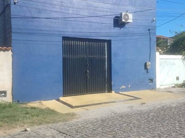 Locação em Jardim Olinda - Cabo Frio