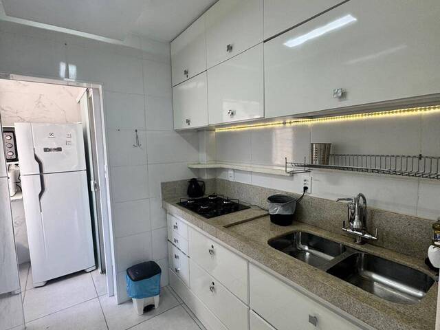 #2496 - Apartamento para Venda em Cabo Frio - RJ - 3